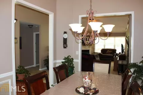 86 Brighton St, Commerce, GA 30530 photo 5