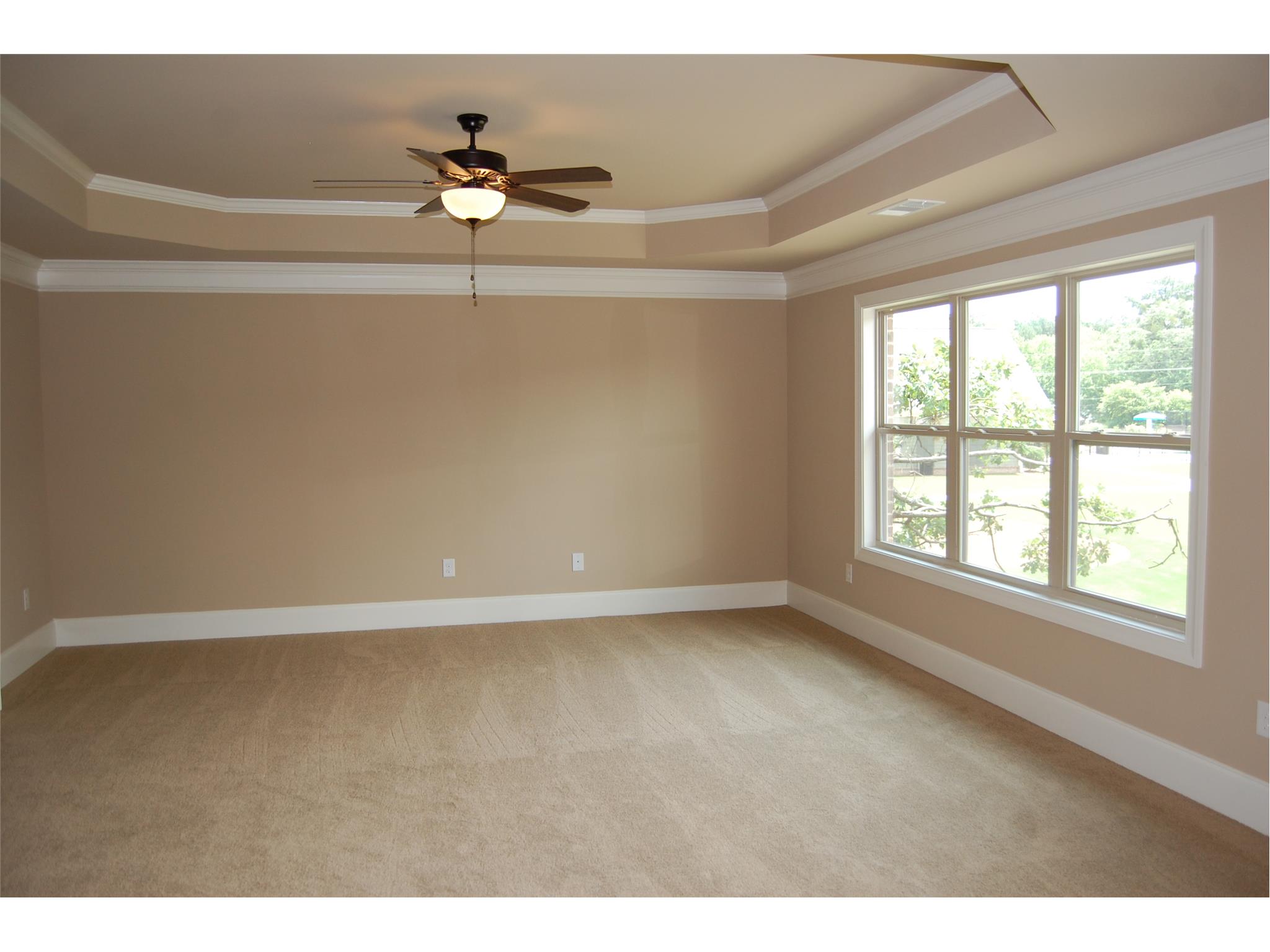 652 Heritage Post Ln, Grayson, GA 30017 photo 9