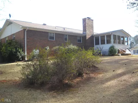 553 Whitaker Rd, Lagrange, GA 30240 photo 3
