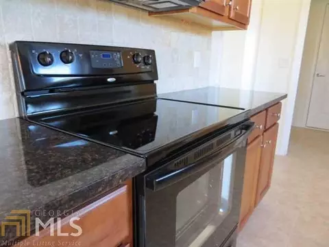 140 Carrington Dr, Commerce, GA 30529 photo 7