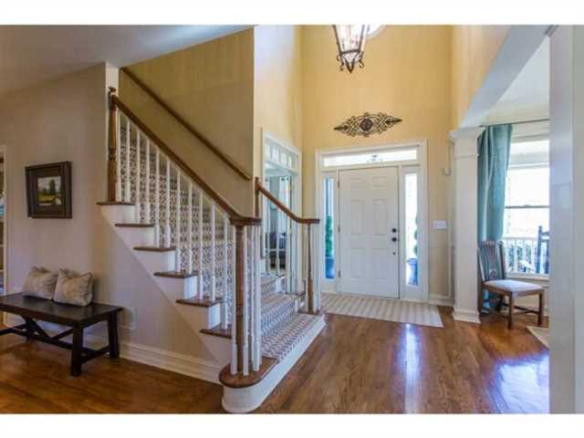855 Onagh Ct, Alpharetta, GA 30004 photo 3