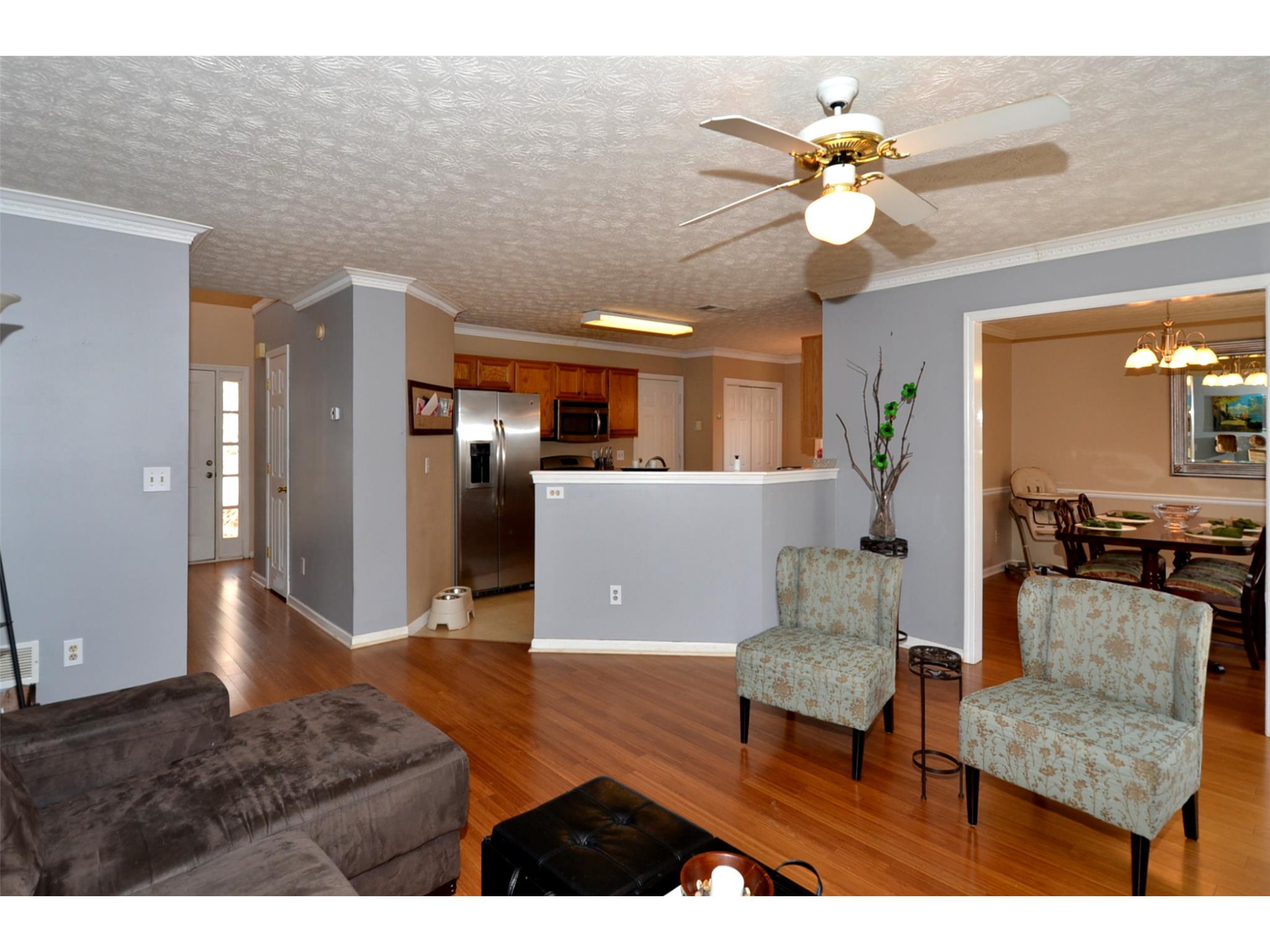 900 Ahearn Ct, Suwanee, GA 30024 photo 6