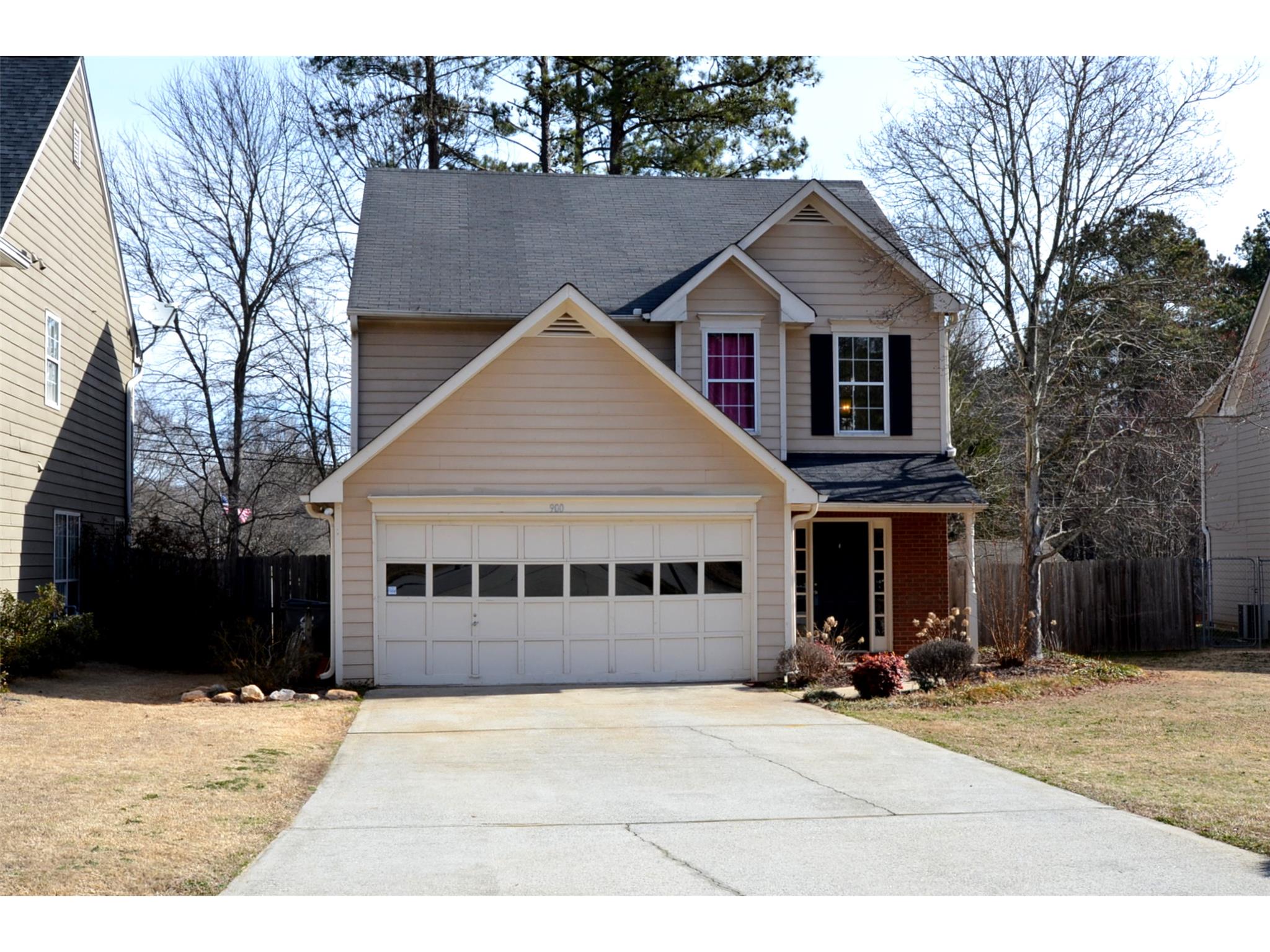 900 Ahearn Ct, Suwanee, GA 30024 photo 2