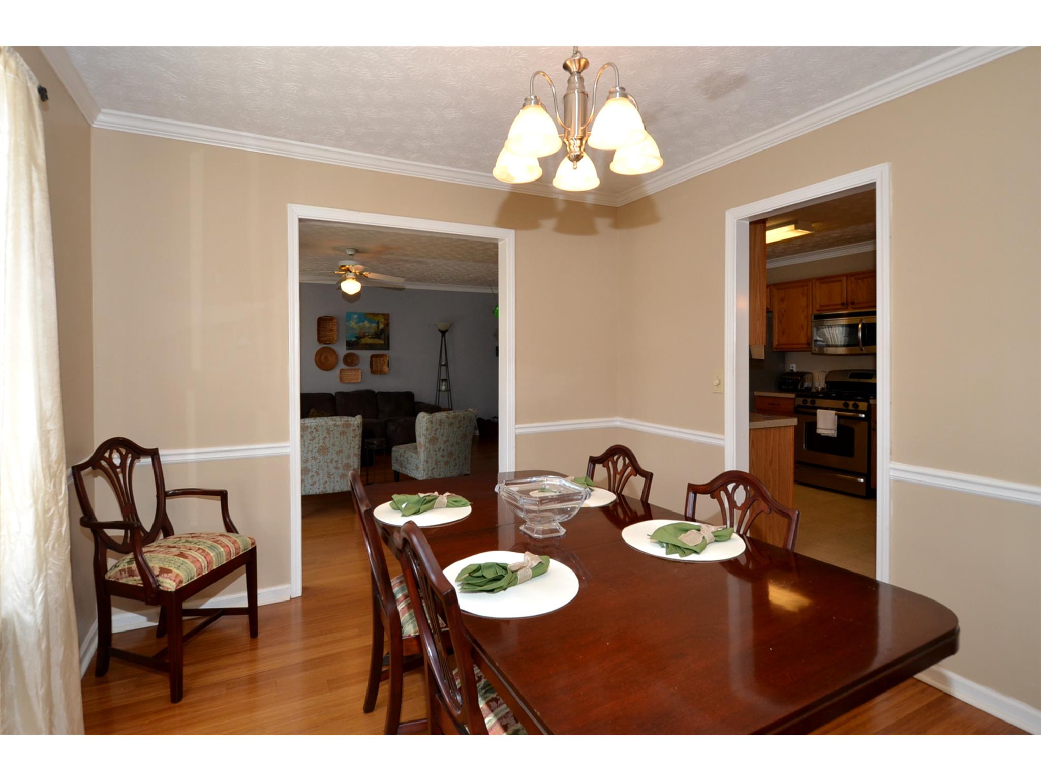 900 Ahearn Ct, Suwanee, GA 30024 photo 12
