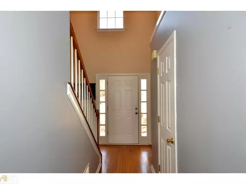 900 Ahearn Ct, Suwanee, GA 30024 photo 3
