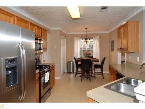 900 Ahearn Ct, Suwanee, GA 30024 photo 8
