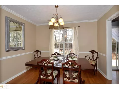 900 Ahearn Ct, Suwanee, GA 30024 photo 11