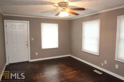 608 Cornelia Dr, Warner Robins, GA 31088 photo 2