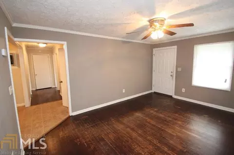 608 Cornelia Dr, Warner Robins, GA 31088 photo 4