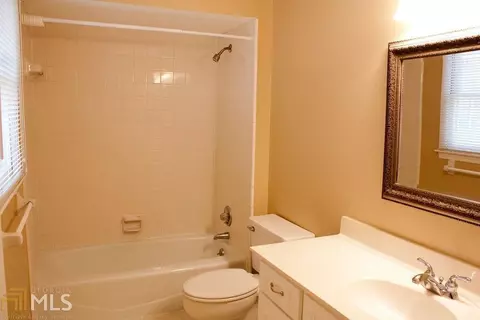 303 Valley Ct, Lagrange, GA 30241 photo 15