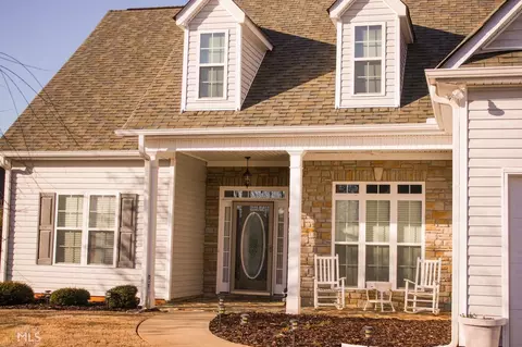 102 Boston Dr, Lagrange, GA 30241 photo 2