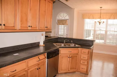 102 Boston Dr, Lagrange, GA 30241 photo 12