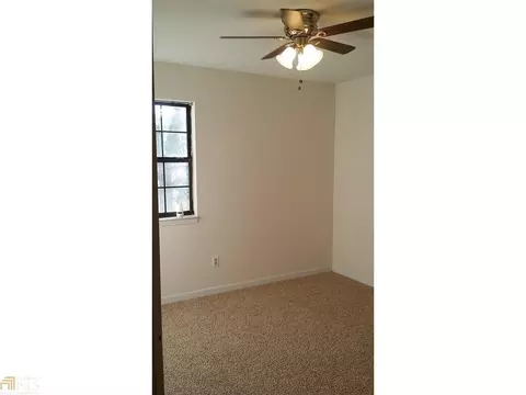1895 Oxford Dr, Morrow, GA 30260 photo 8