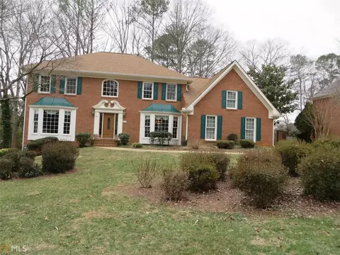 270 Pullman Trl, Roswell, GA 30075 photo 1