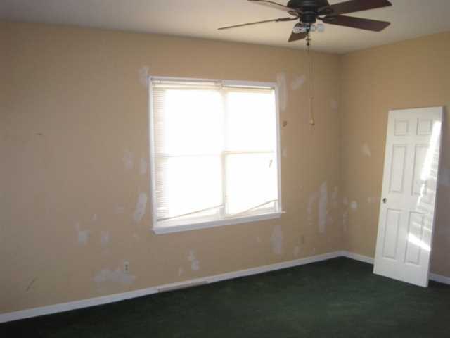 973 Rays Rd, Stone Mountain, GA 30083 photo 9
