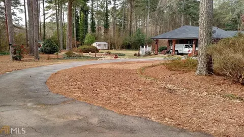 1747 Lake Harbin Rd, Morrow, GA 30260 photo 3