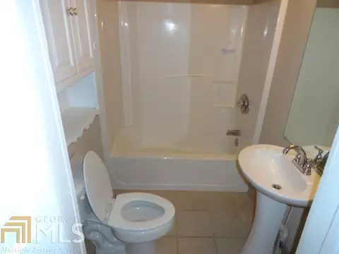 413 E Central Ave, Madison, GA 30650 photo 7