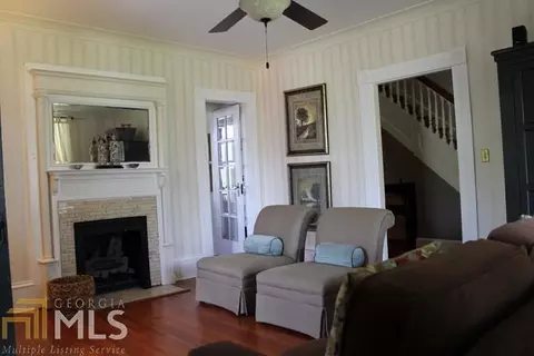 450 Pine St, Madison, GA 30650 photo 4