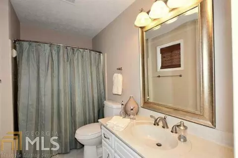 4184 Dyouville Trce, Chamblee, GA 30341 photo 8