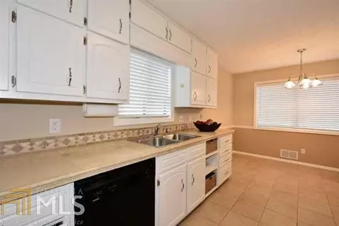 4184 Dyouville Trce, Chamblee, GA 30341 photo 19