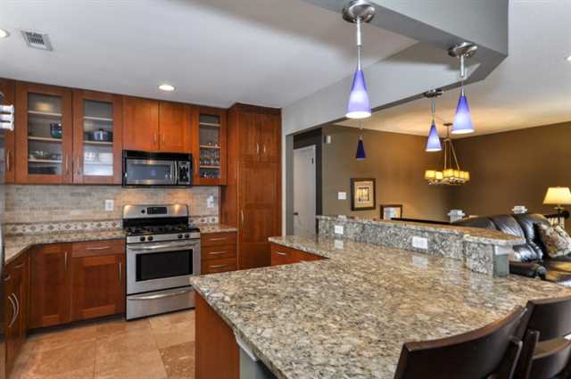 4104 Admiral Dr, Atlanta, GA 30341 photo 5