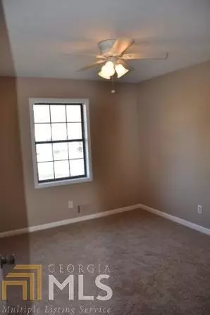 17 Windsor Dr, Winder, GA 30680 photo 7