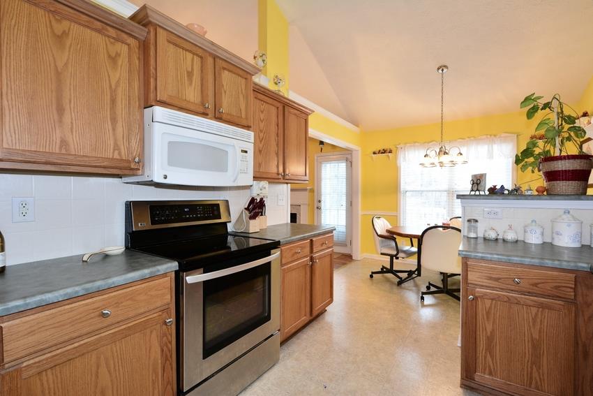 3055 Millpine Ct, Buford, GA 30519 photo 9