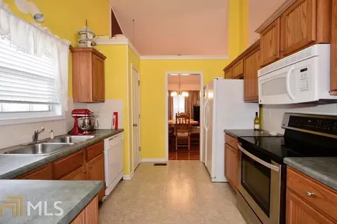 3055 Millpine Ct, Buford, GA 30519 photo 10