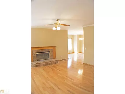40 Dixie Ln, Covington, GA 30014 photo 8