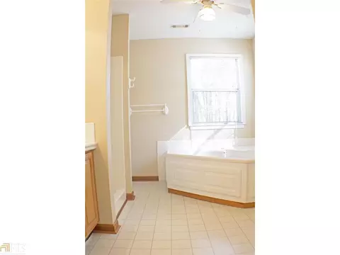 40 Dixie Ln, Covington, GA 30014 photo 12