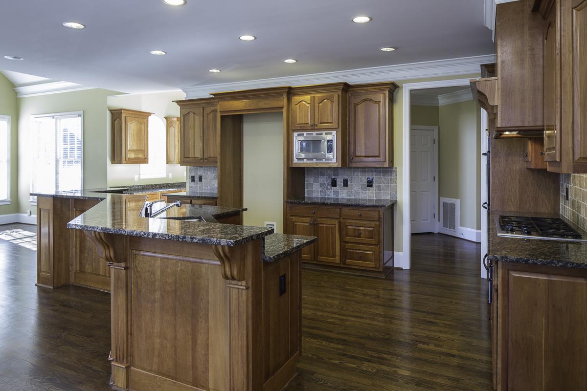 10075 Normandy Ln, Suwanee, GA 30024 photo 6