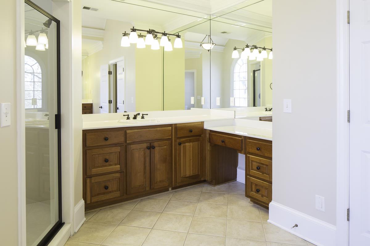 10075 Normandy Ln, Suwanee, GA 30024 photo 17