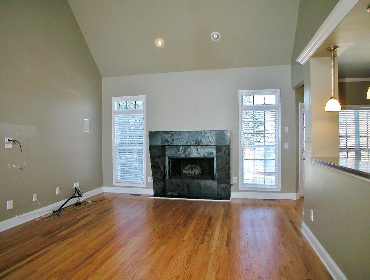 4240 Suwanee Bend Dr, Suwanee, GA 30024 photo 7