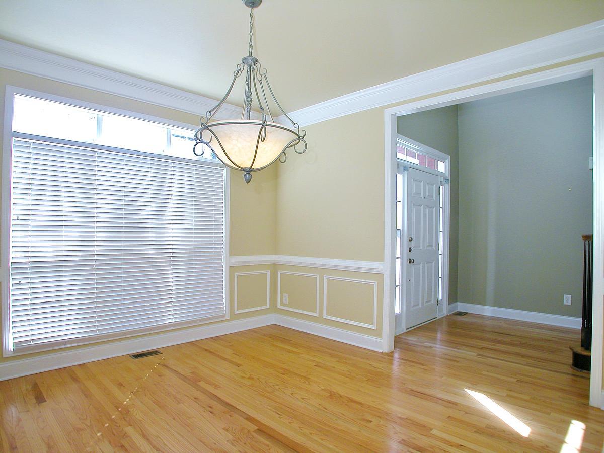 4240 Suwanee Bend Dr, Suwanee, GA 30024 photo 9