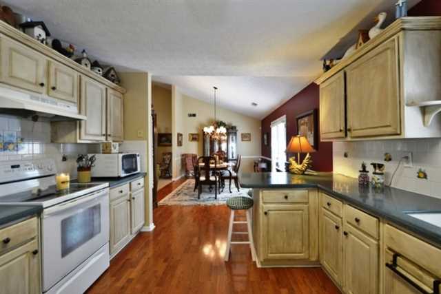 3353 Duncan Bridge Trl, Buford, GA 30519 photo 9