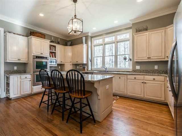 600 Hampton Bluff Ln, Alpharetta, GA 30004 photo 9