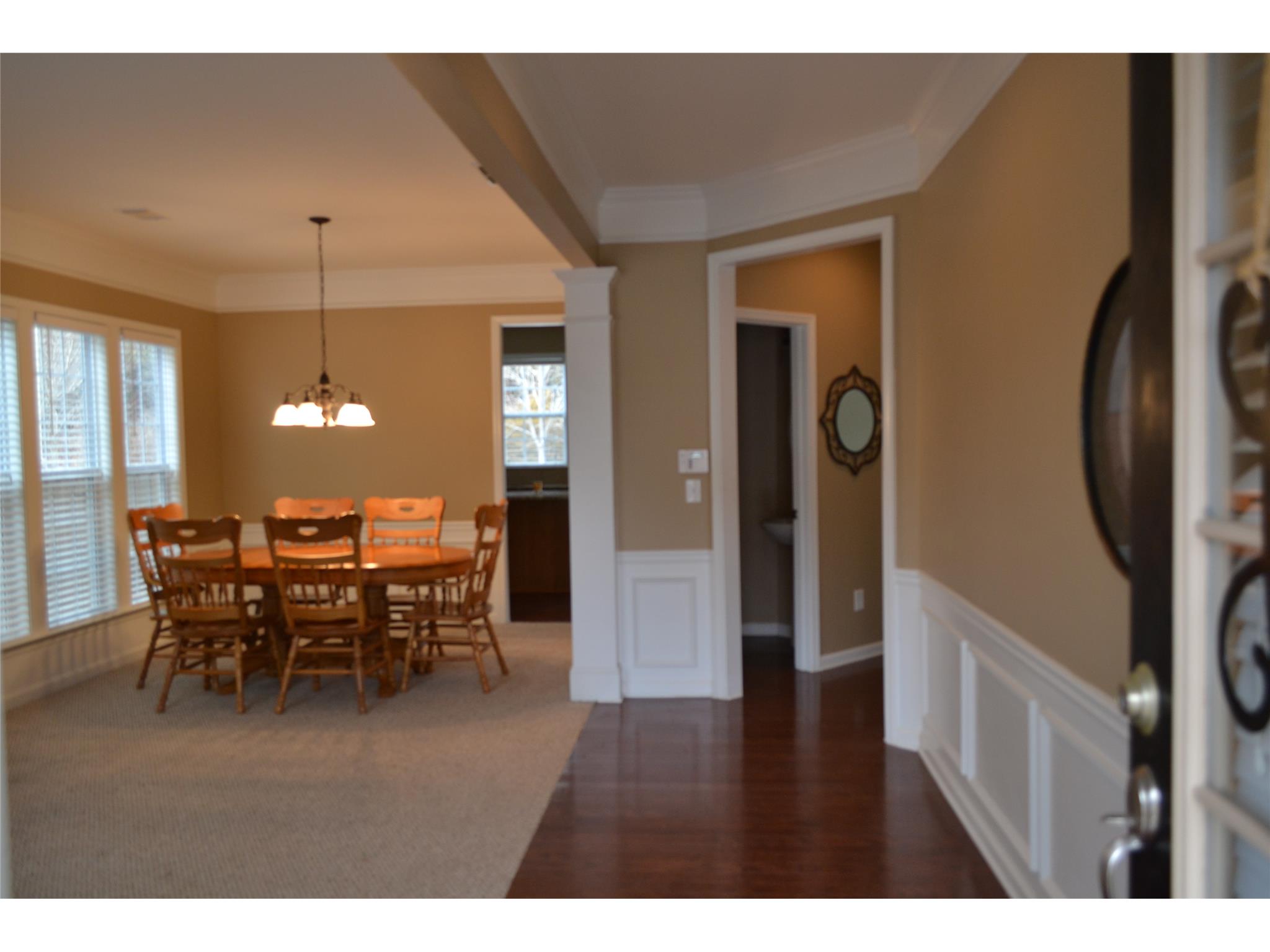 720 Berkeley Ter, Canton, GA 30115 photo 2