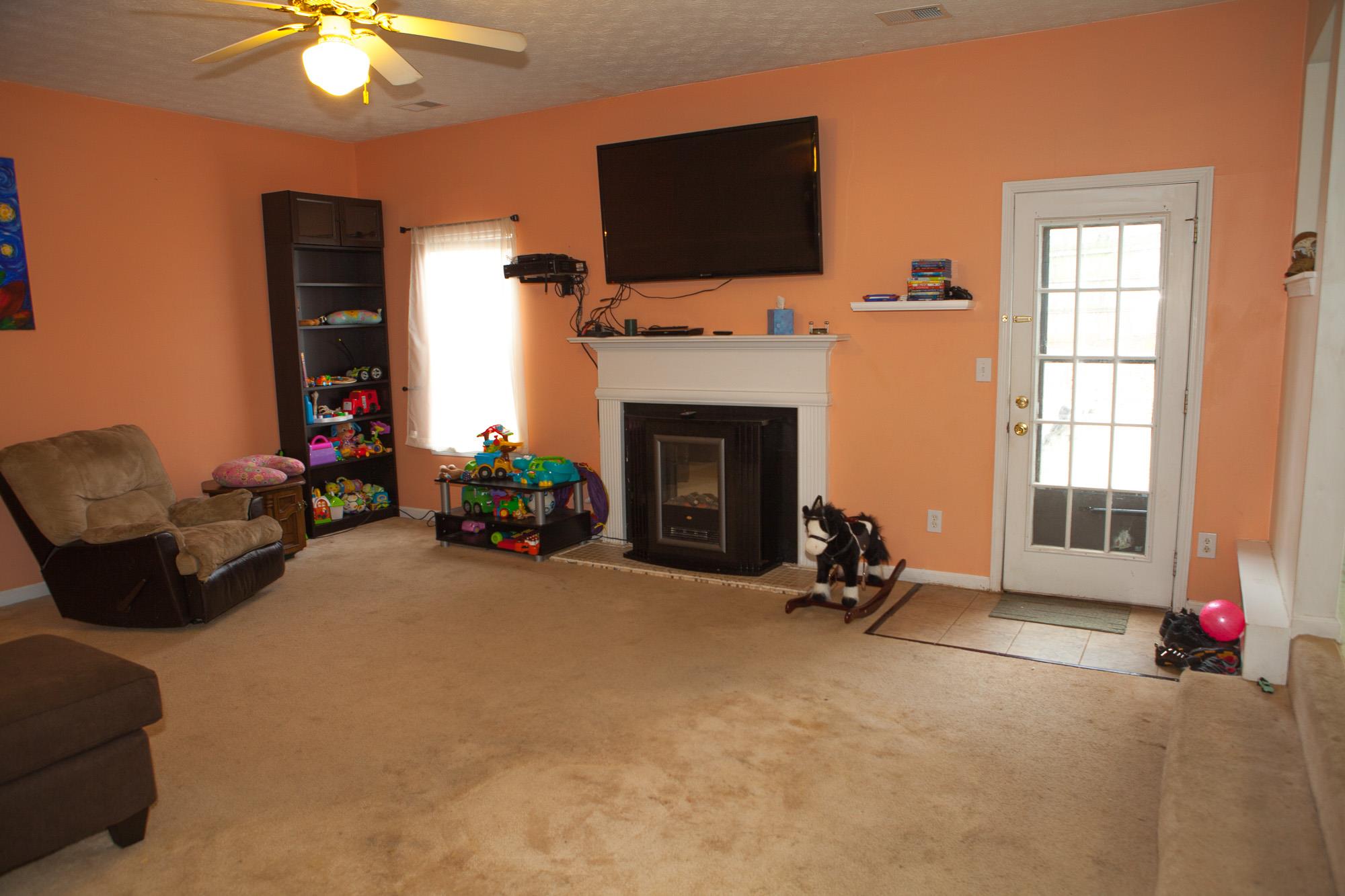 669 Michael Cir, Monroe, GA 30655 photo 6
