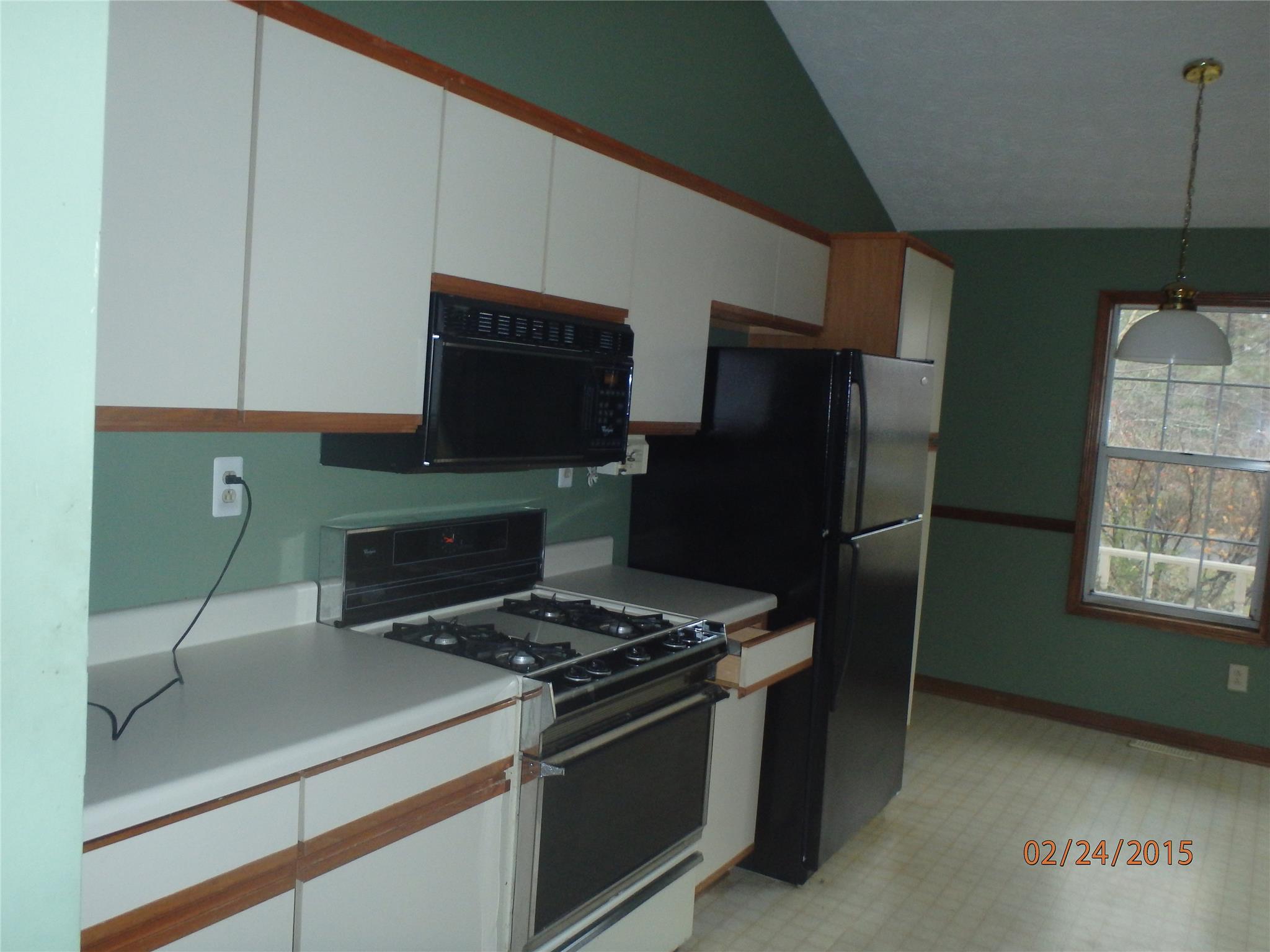 5936 Henry Ct, Rex, GA 30273 photo 3