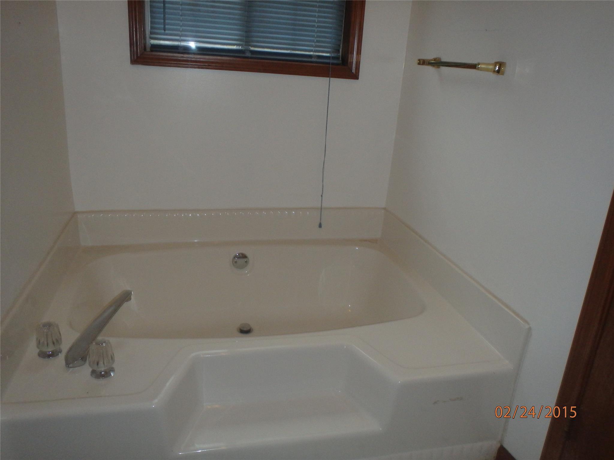 5936 Henry Ct, Rex, GA 30273 photo 11