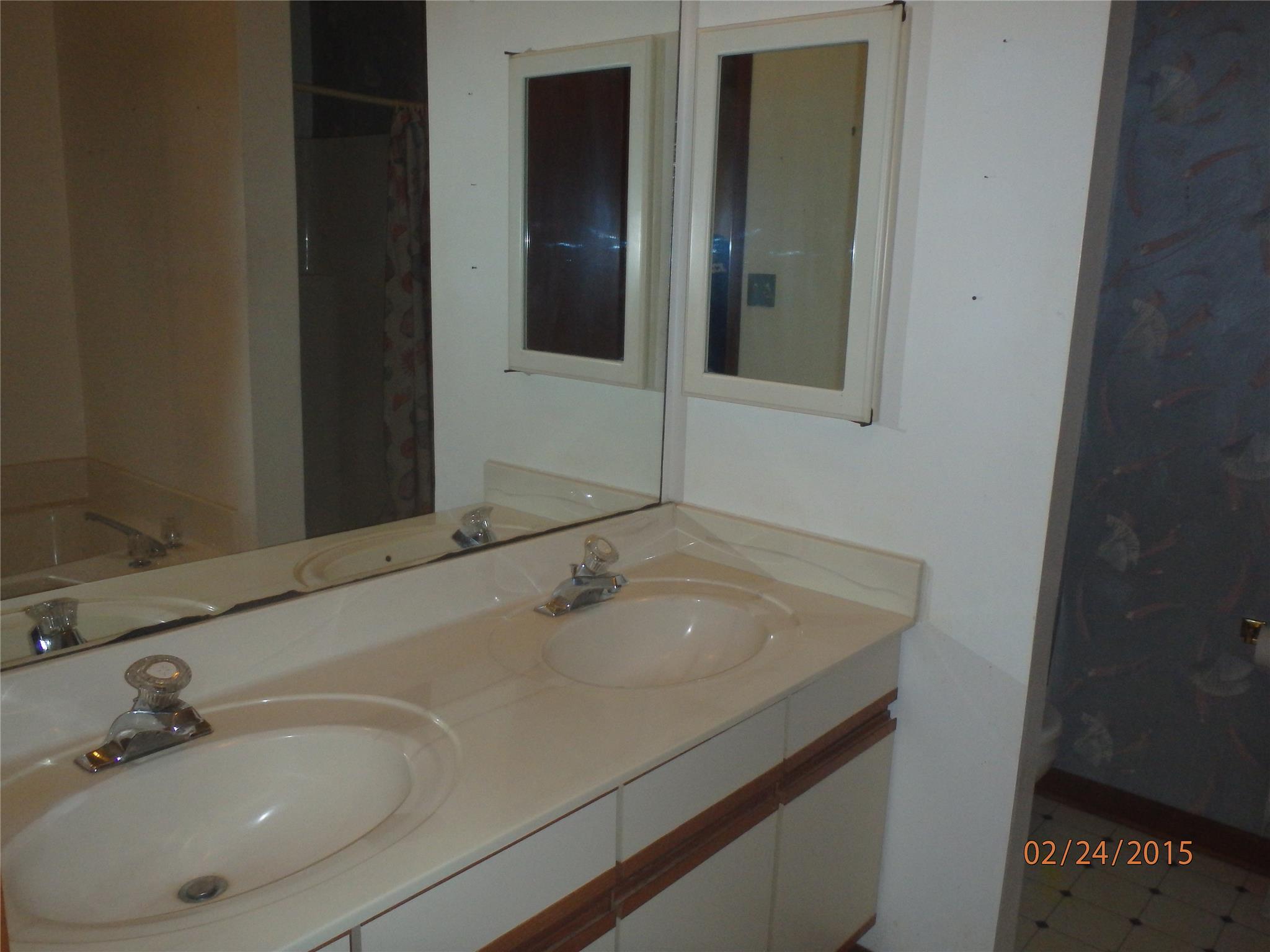 5936 Henry Ct, Rex, GA 30273 photo 10