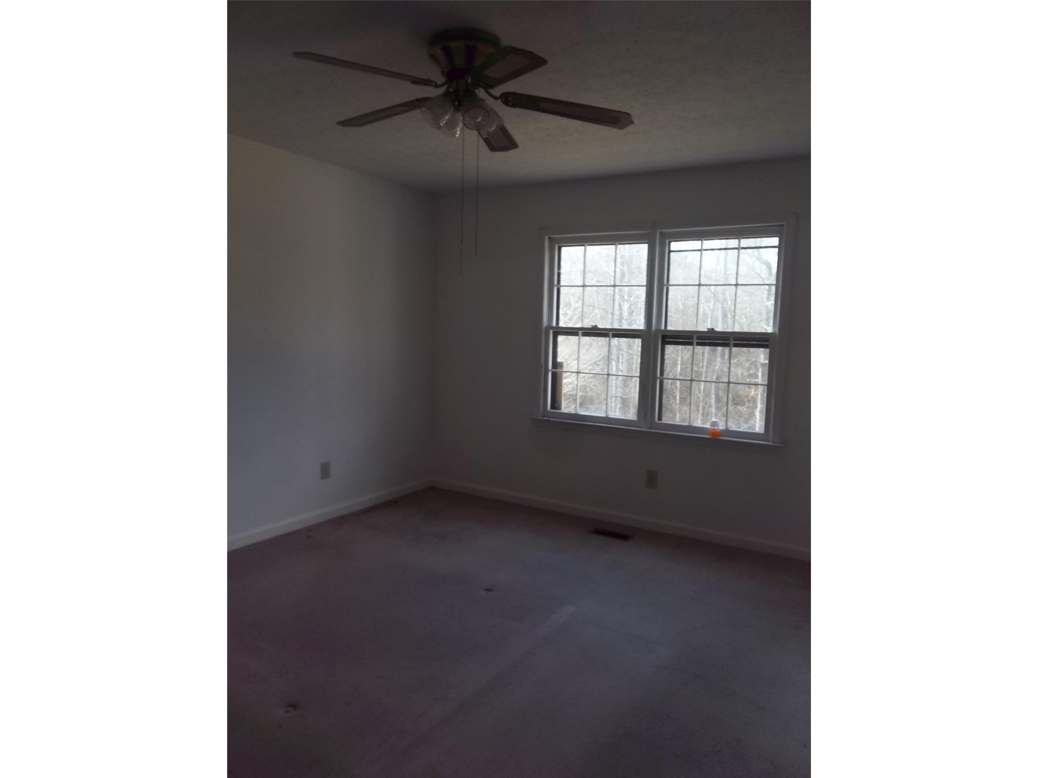 500 Freestone Dr, Newnan, GA 30265 photo 12
