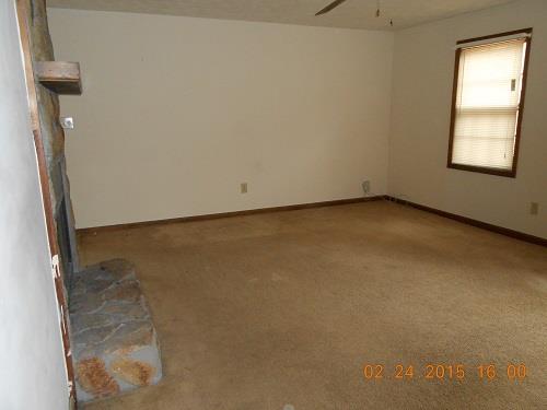 210 Chesterfield Pl, Lagrange, GA 30240 photo 7