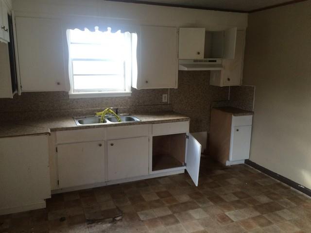 1204 E 10th St, West Point, GA 31833 photo 9