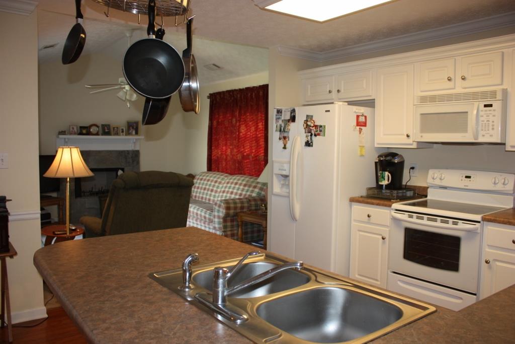 109 Dixie Creek Dr, Lagrange, GA 30240 photo 7