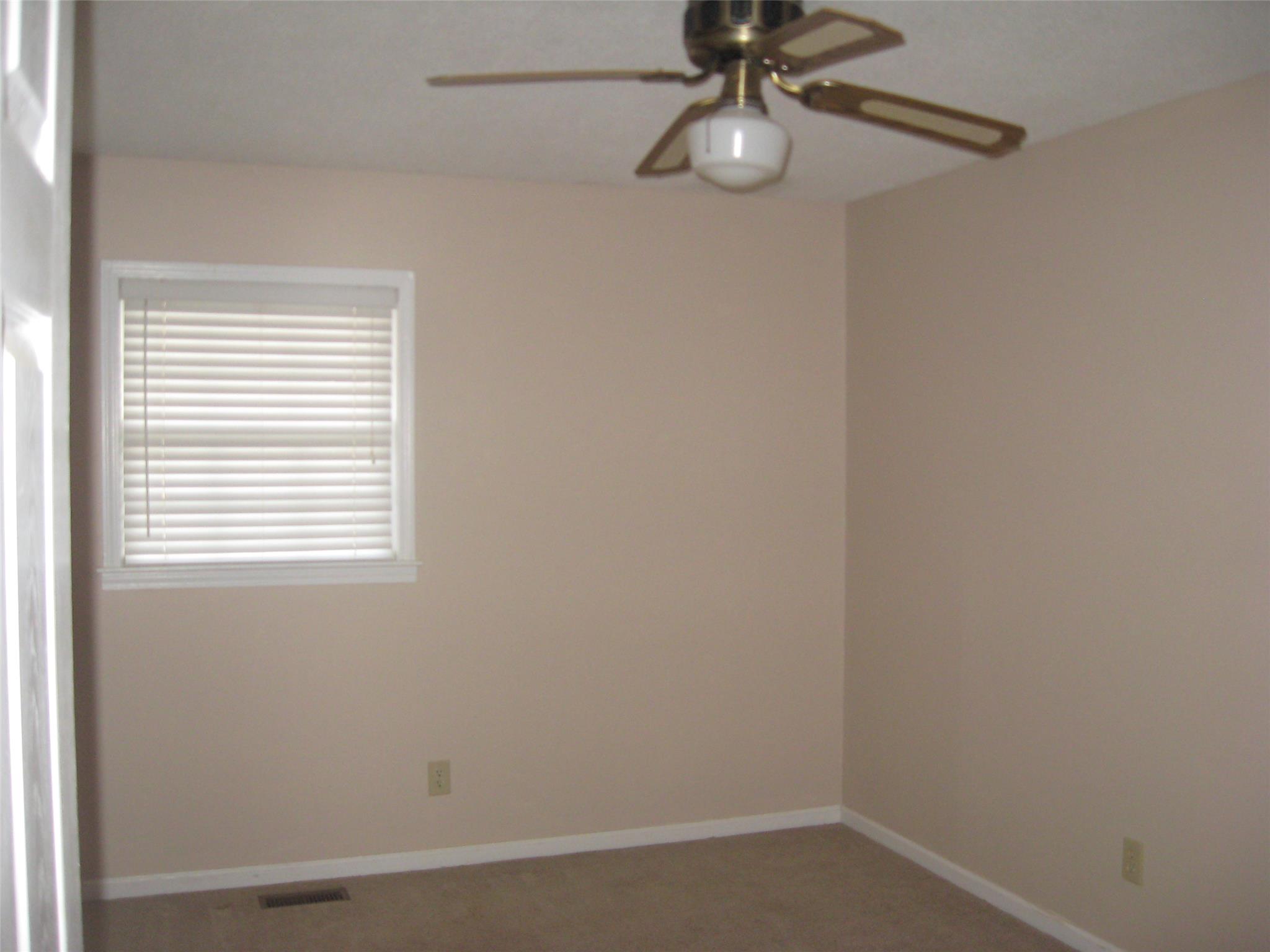 196 Hillcrest Loop, Royston, GA 30662 photo 13