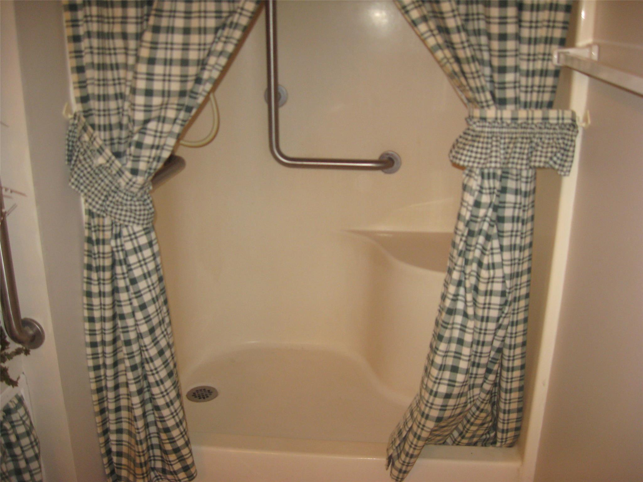 196 Hillcrest Loop, Royston, GA 30662 photo 17