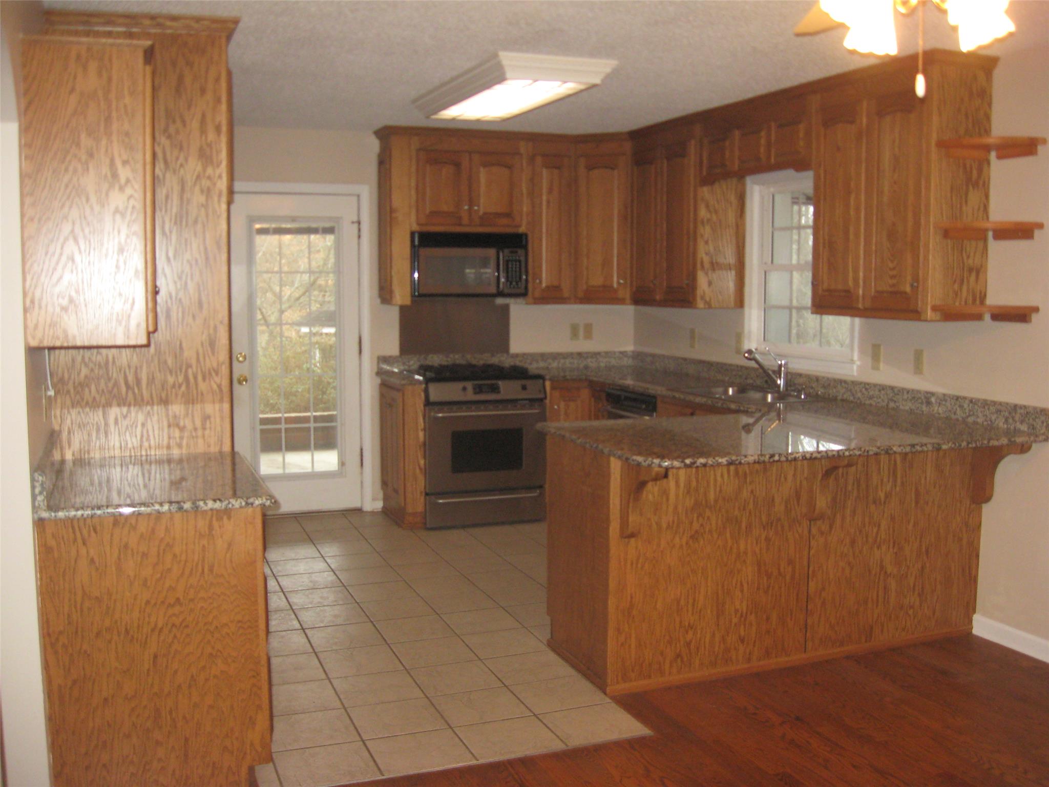 196 Hillcrest Loop, Royston, GA 30662 photo 8