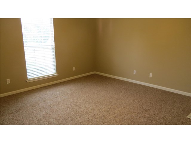 128 Thornberry Trl, Jackson, GA 30233 photo 16