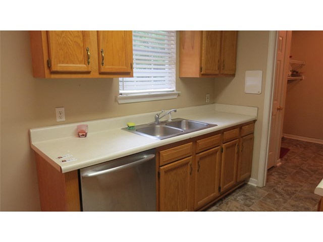 128 Thornberry Trl, Jackson, GA 30233 photo 11